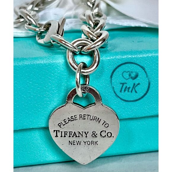 Return To Tiffany Heart Tag Chain Link Bracelet - 8” - Silver - Picture 11 of 15